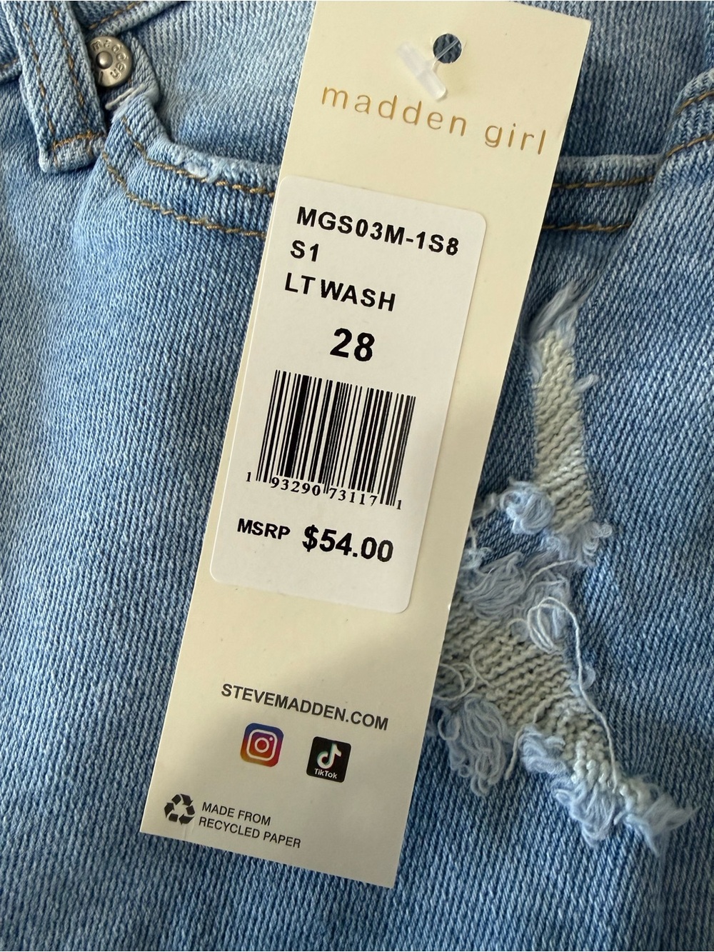 NWT Madden Girl Light Wash Stretchy Distressed Bermuda Shorts 28 - Picture 5 of 5